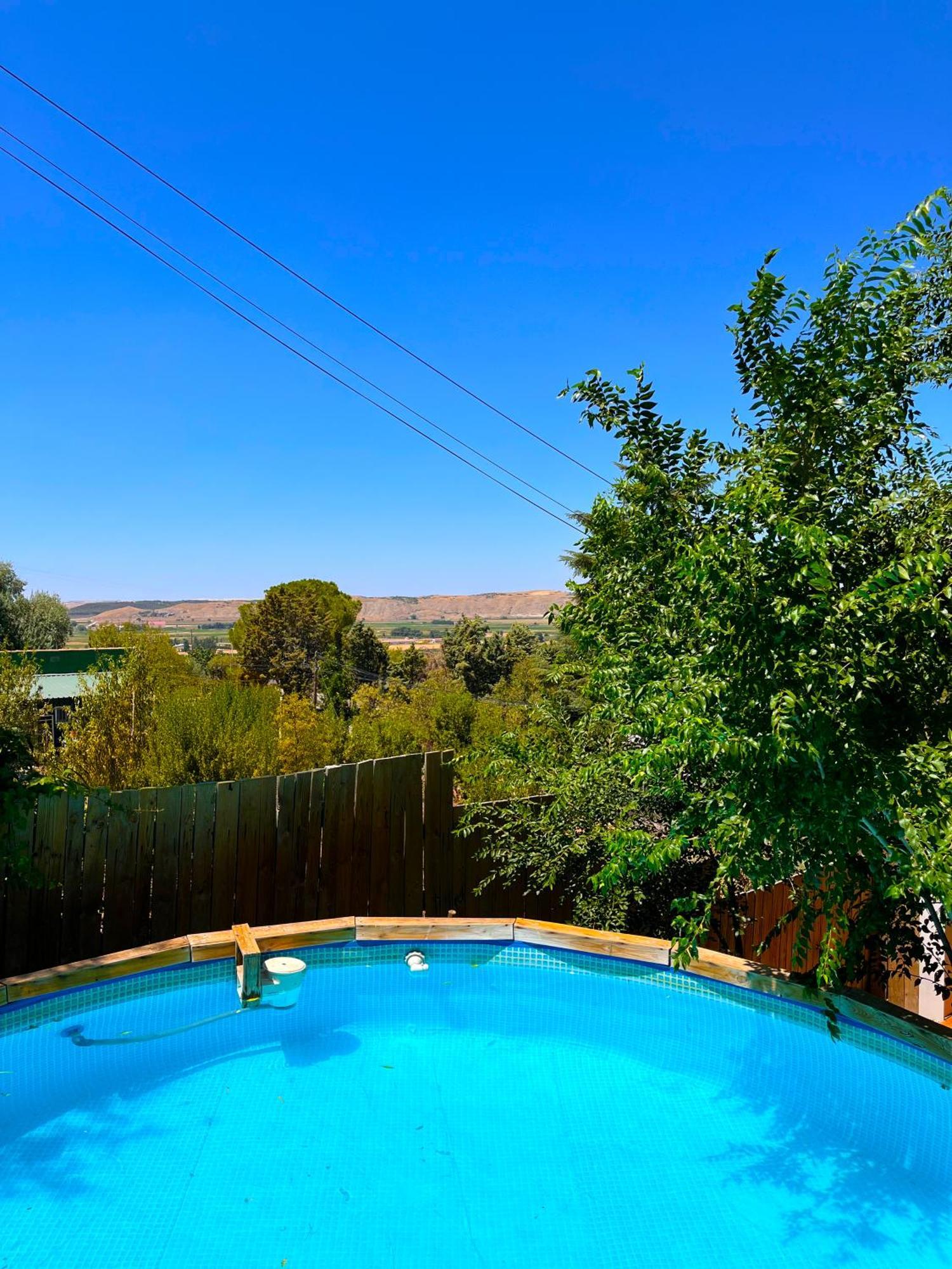 Fee4Me Cabin With Pool And Garden San Martín de la Vega Exterior foto