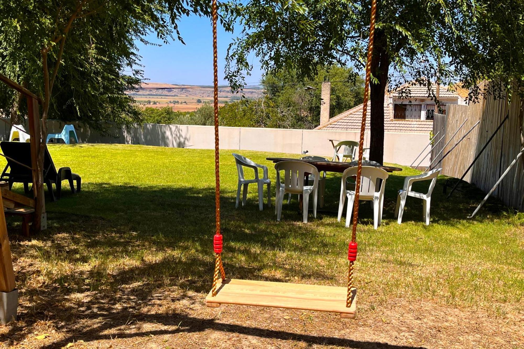 Fee4Me Cabin With Pool And Garden San Martín de la Vega Exterior foto